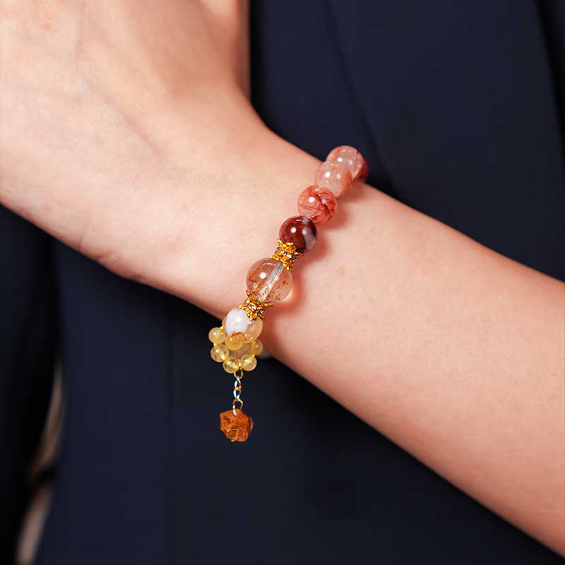 oVella Tricolor Crystal Energy Protection Bracelet for Wealth, Confidence & Spiritual Healing
